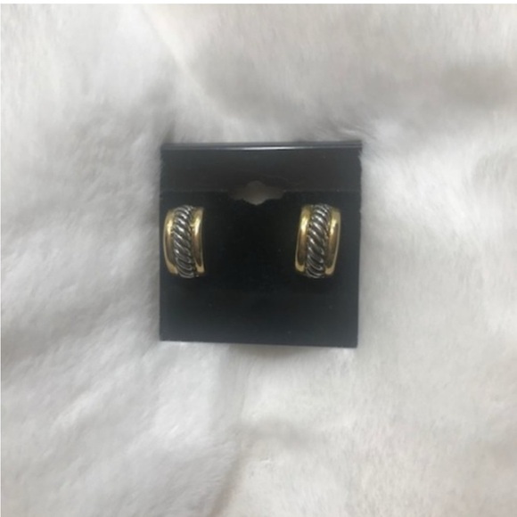 Vintage Silver & Gold Tone Clip-on Earrings - Picture 11 of 11